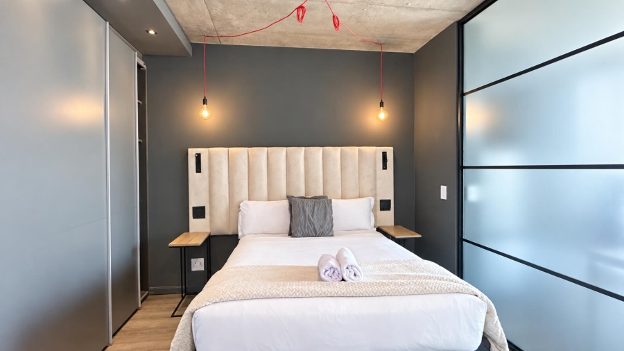 1 Bedroom Property for Sale in Woodstock Western Cape